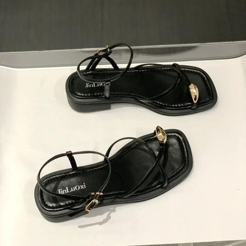 Roman Style Open Toe Summer 2025 Outdoor Sandals For Women Footwear Ladies Shoes Flat Chic And Elegant With Young On Sale Offer
