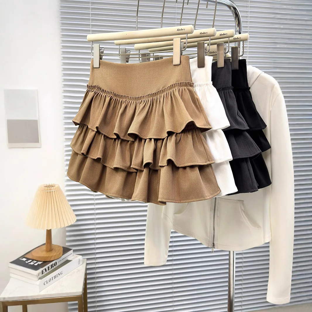 

2026 New Spice Girl White Cake Skirt Design Sense Mini Folded Skirt
