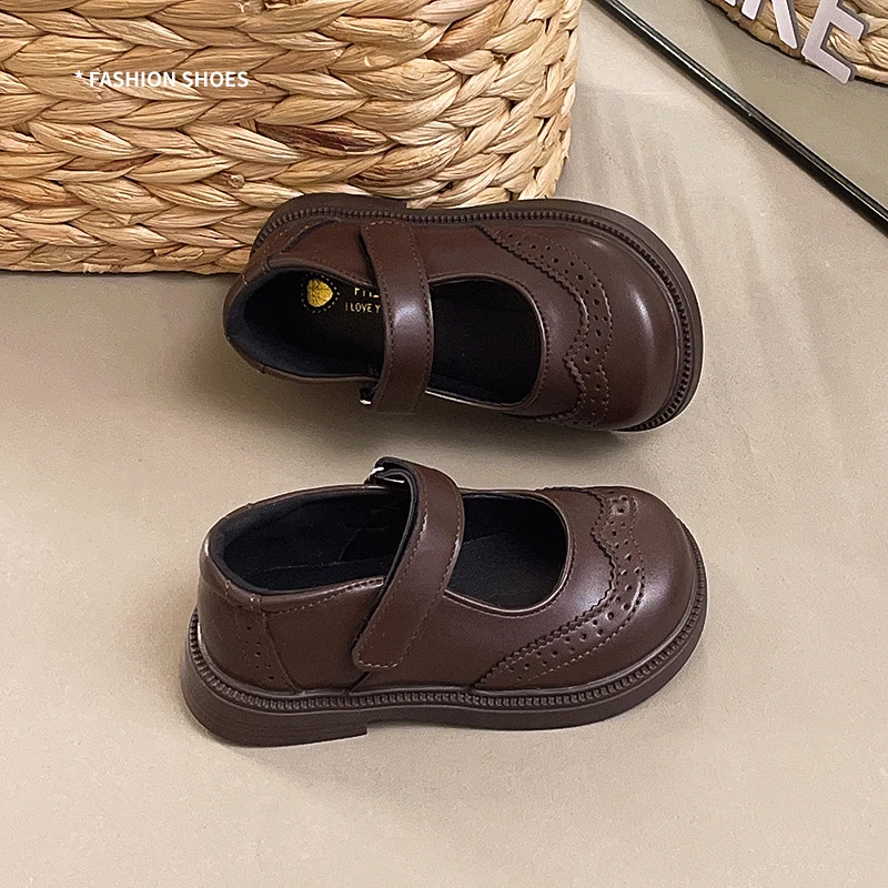 Little Girls Brogue Mary Jane Flat Shoes, Retro Hollow‑Out Carving Magic‑Tape Strap Thick Soft‑Sole Casual Shoes