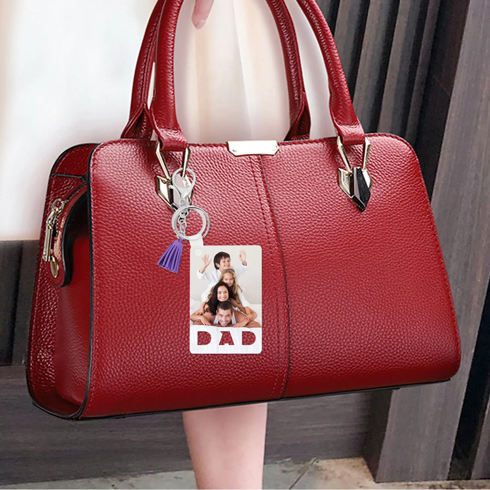 

6Pcs Wooden Keychain Blanks Heat Transfer Sublimation DIY Craft Project Supplies for Gifts Parents Kids Family Bonding Activity