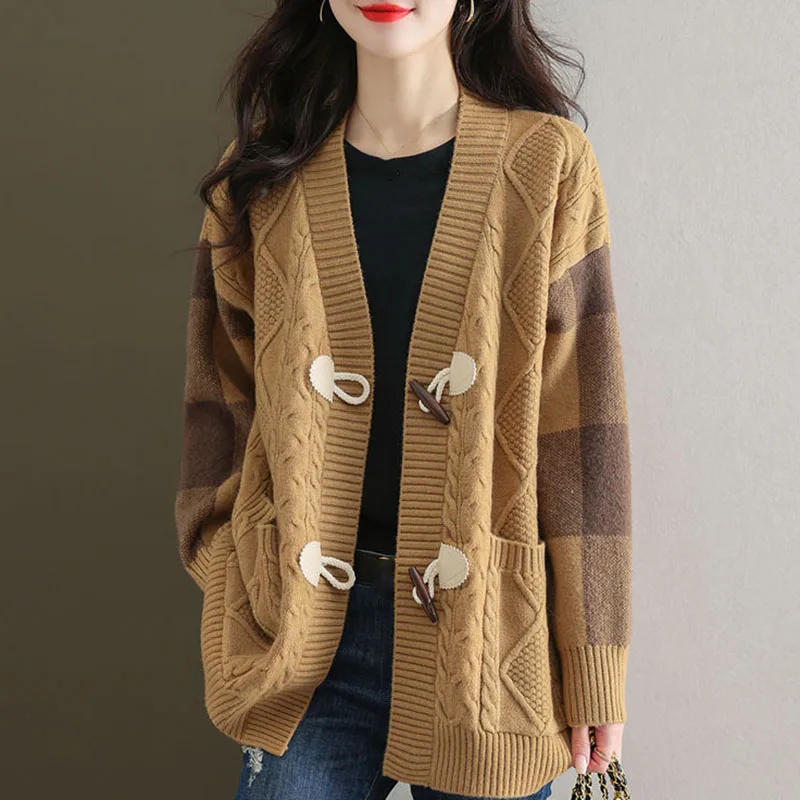 

Autumn Winter Women Loose Cardigan Sweater Patchwork Color Fashion Cowhorn Buckle Sweater Female Elegant Thick Warm Sweater Coat