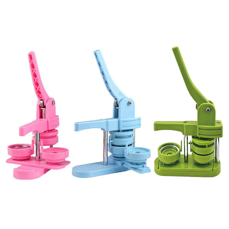 

Plastic rotating badge machine, push-pull badge machine, bar making machine
