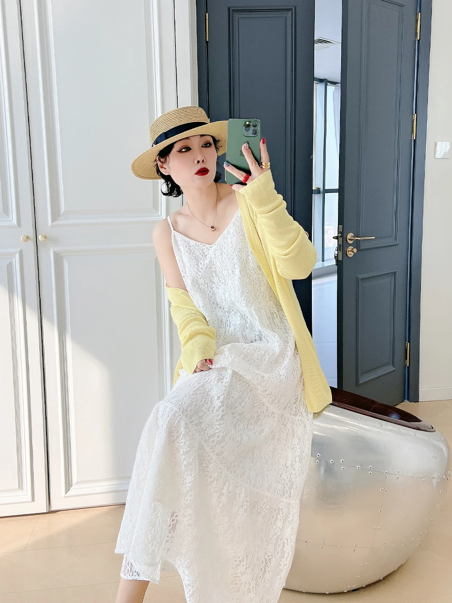 

Элегантное кружевное платье с V-образным вырезом и бретелями, больших размеров, для женщин весом до 90 кг, однотонное, омолаживающее