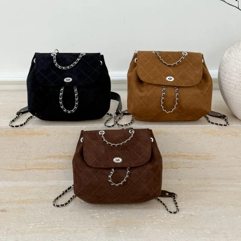 

Sophisticated Classic Diaper Bag Handbag Crossbody Coffee Shop Work Session Exquisite Chic Sleek Fashionable User-Friendly