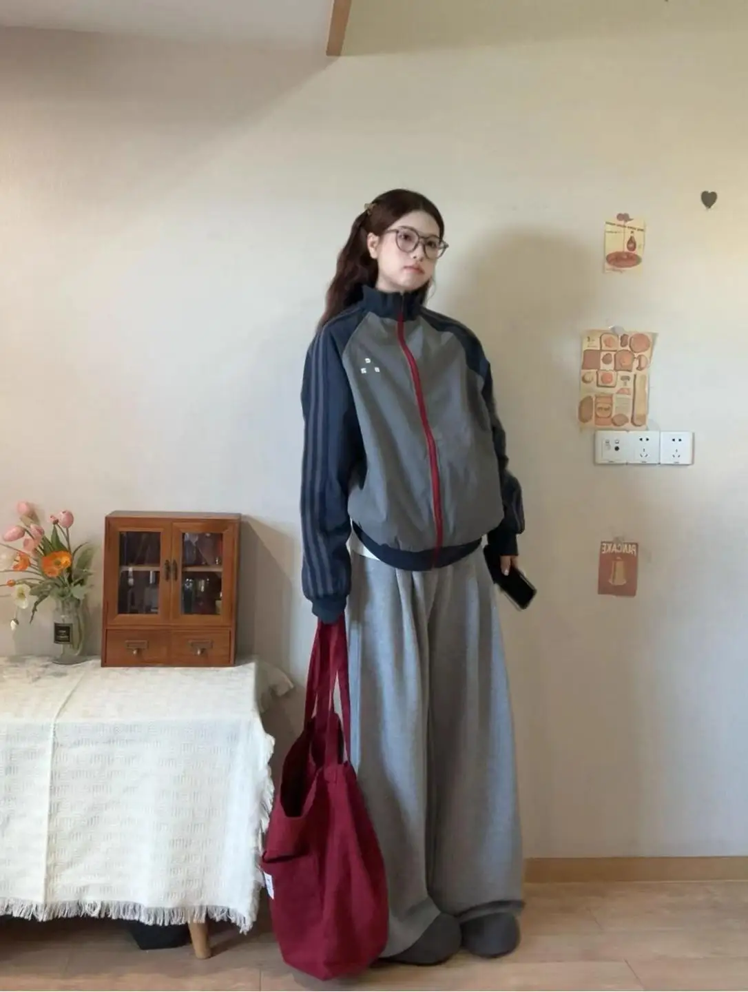 

Американские футболки в стиле ретро, цветные футболки с воротником-стойкой, джет для мужчин и женщин, Cleanfit, пара, свободная повседневная верхняя одежда, модная