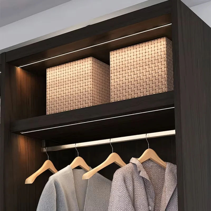 45 درجة الإضاءة المائلة جزءا لا يتجزأ من إضاءة الخزانة قناة LED الألومنيوم الشخصي الخطي قطاع ضوء خزانة الرف طبقة مصباح شريطي