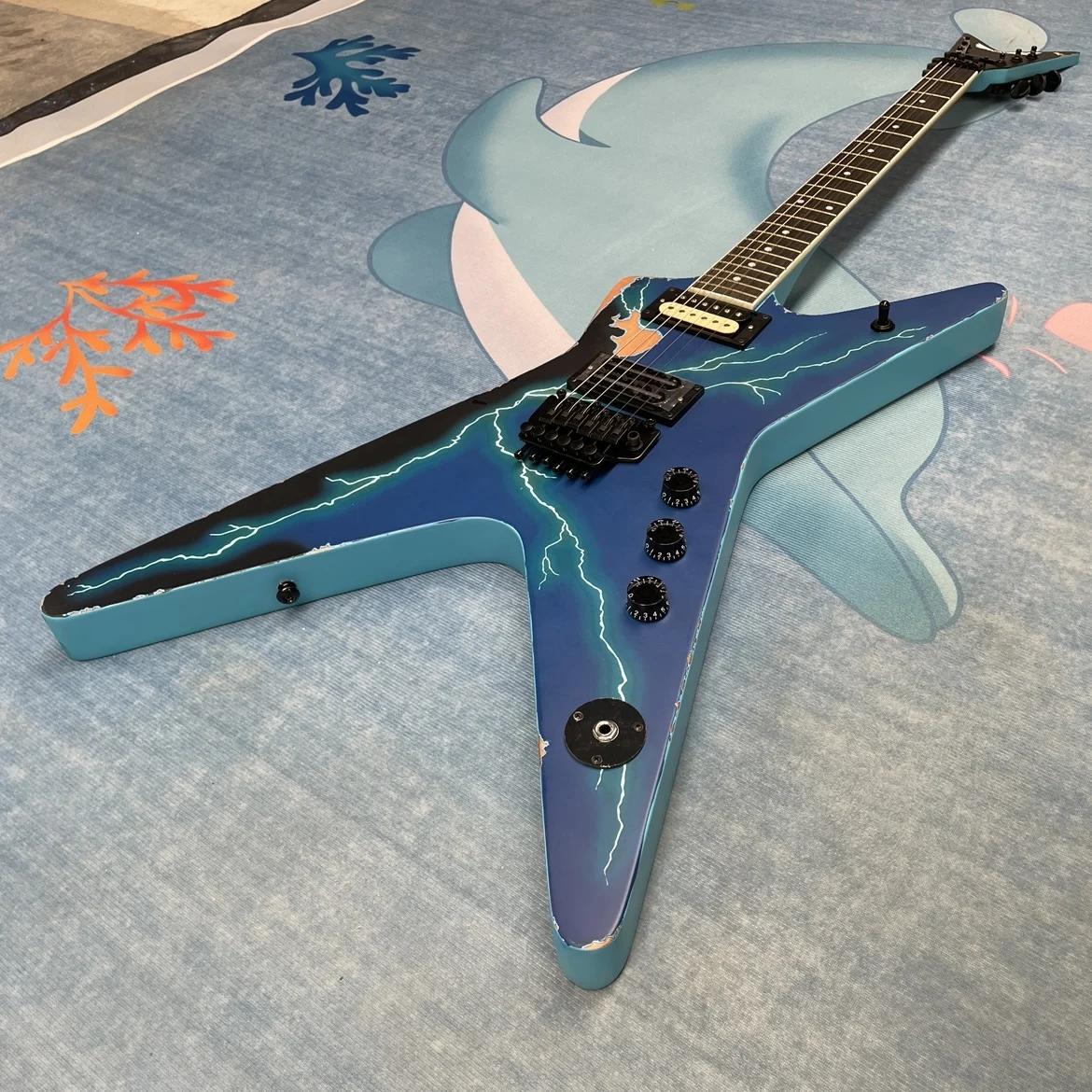 6 telli elektro gitar, humbuck - Electric Guitar Beginner incelemesi ve fiyatı