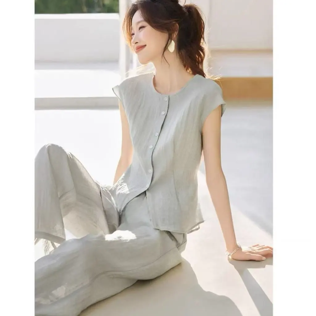 

Factory Direct Sales Summer New Style Commuting round Neck Sleeveless Two-Piece Set Elegant Relaxed Slimming Look