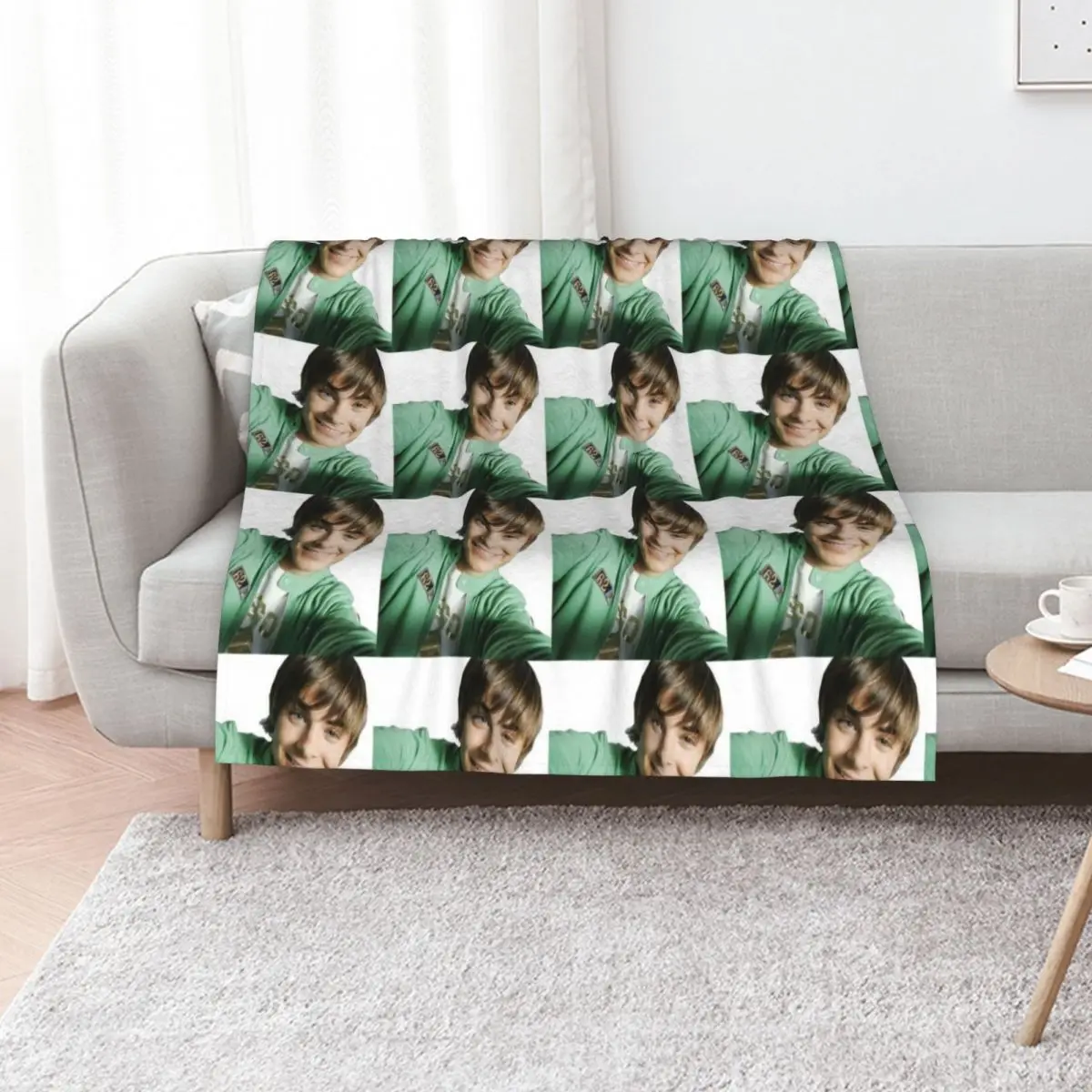Zac Efron Selfie Throw Blanket Thins Cute Plaid wednesday For Baby Giant Sofa Weighted Blankets