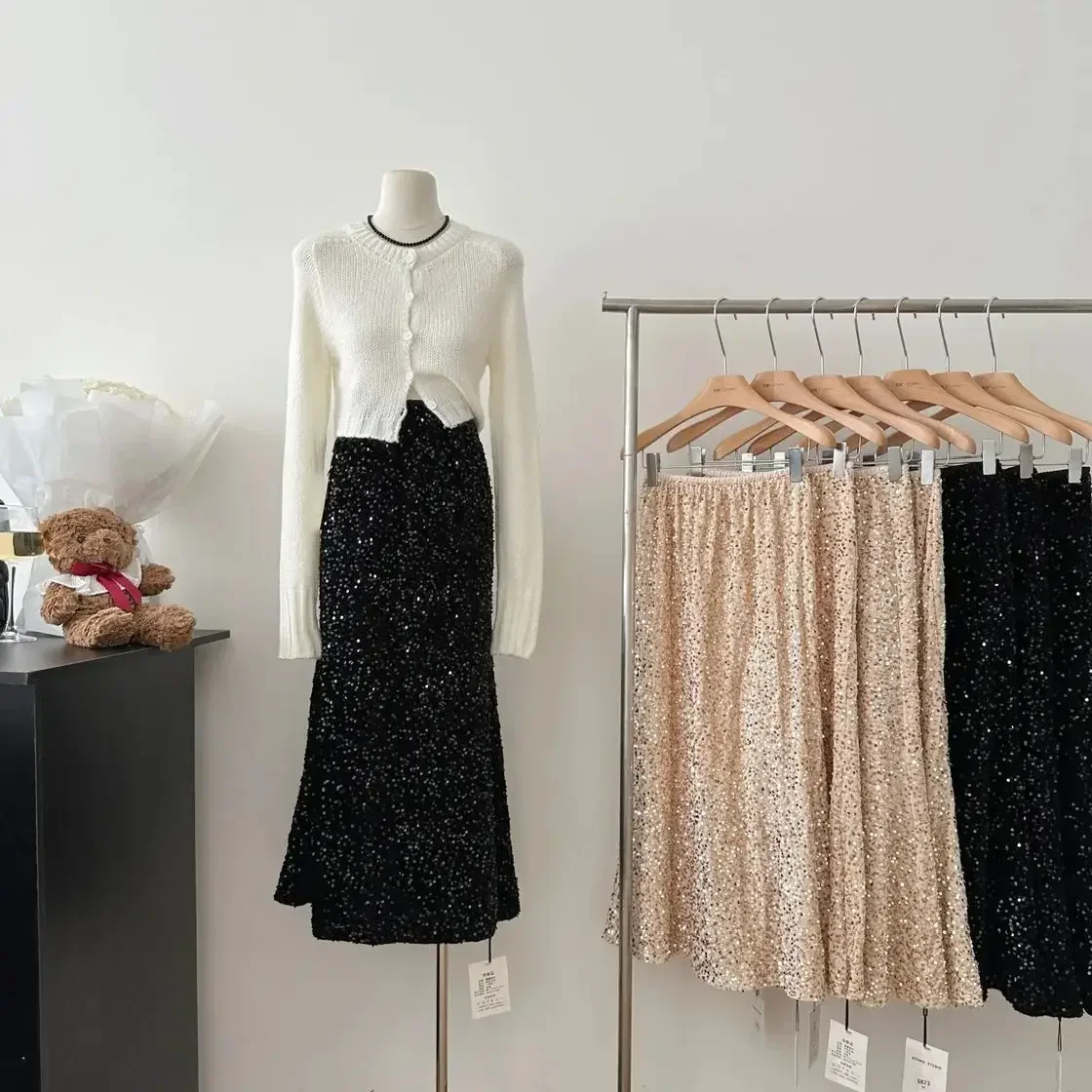 

Women Champagne A-line Skirt Vintage Y2k 90s Long Skirt Fashion Harajuku Korean Fashion Sequins Skirt 2000s Clothes Summer 2024