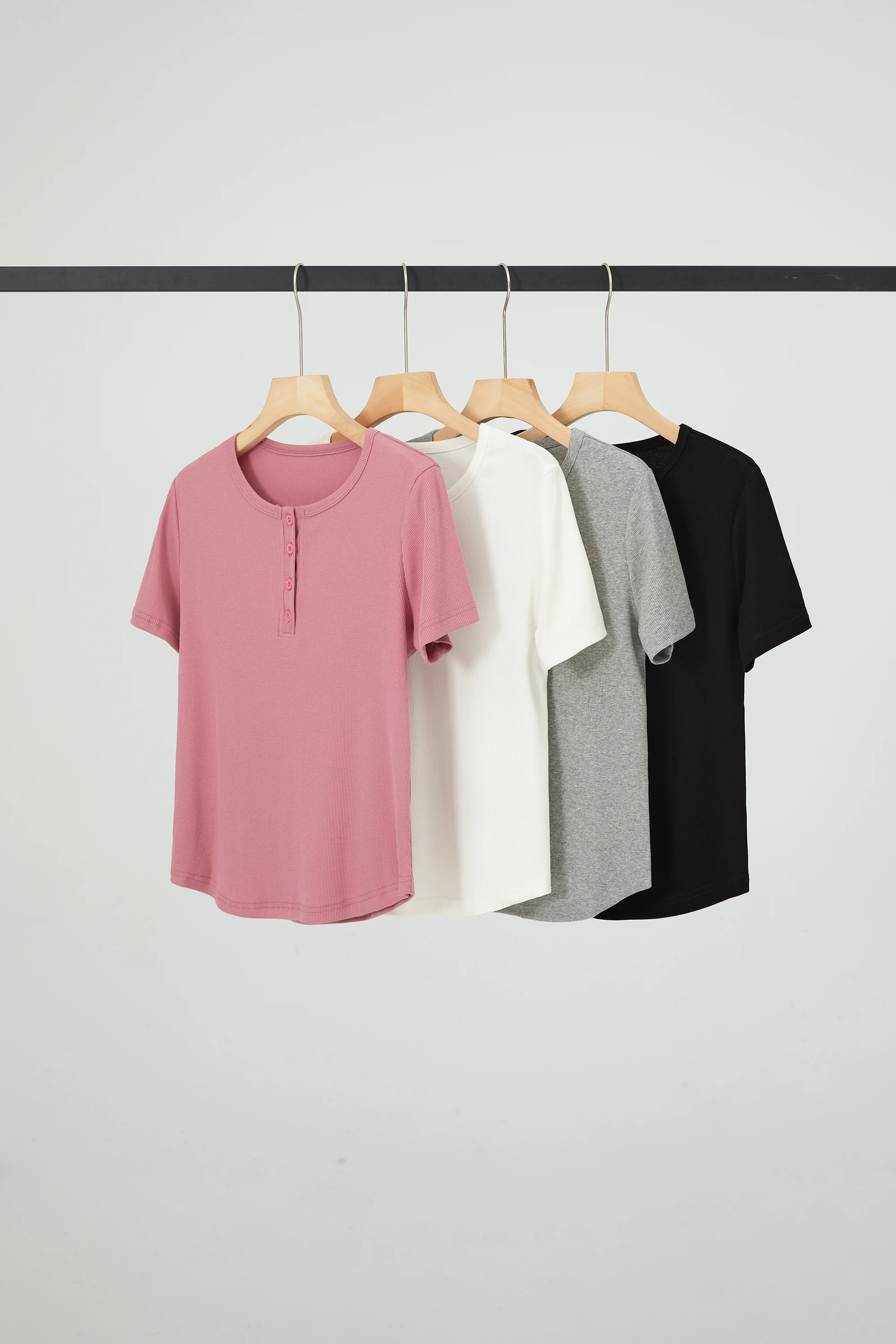 

2024 New Solid Color Henley Neck Women's T-Shirt, Casual Short Sleeve Round Neck Fitted Women's Top For Spring & Summer