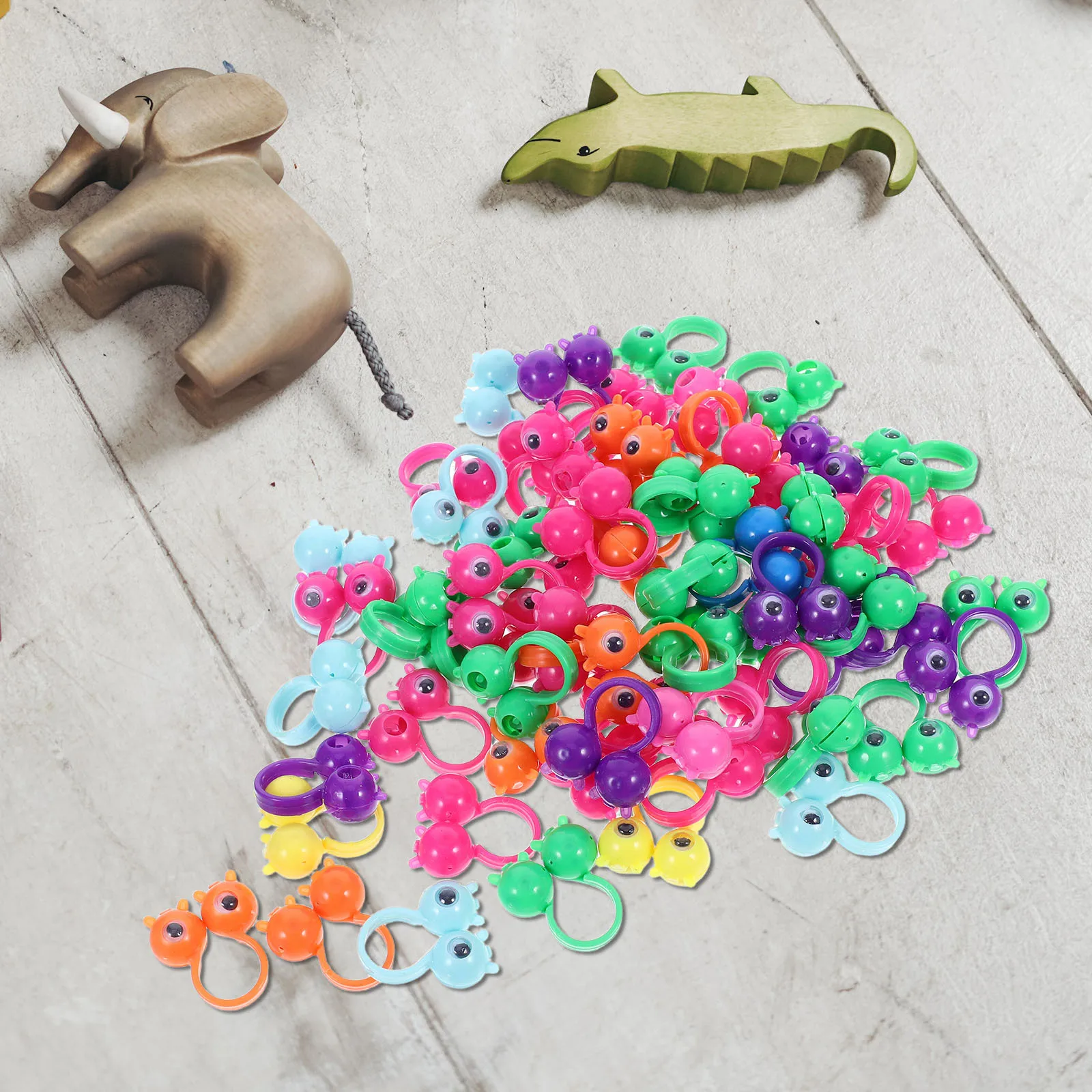 ห่วงตา 50 ชิ้น ห่วงนิ้วมือหุ่นยนต์ตาขยิบ ตาขยิบได้ ของเล่นงานปาร์ตี้ ของขวัญวันเกิดเด็ก รางวัลในห้องเรียน