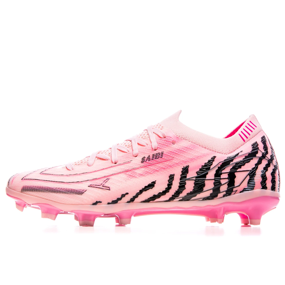 أحذية كرة قدم احترافية للرجال، أحذية أظافر AG جديدة، أحذية حربية، أحذية كرة قدم خفيفة الوزن للزوجين في الهواء الطلق