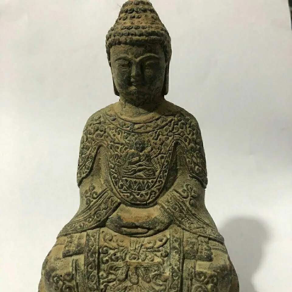 

Antique Bronze Ware Collection: Bronze Buddha Statue Made in the Qianlong Period of the Qing Dynasty, Furnished by the Buddha Bu