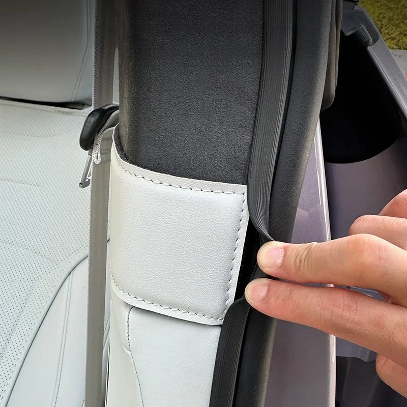 B-Pillar Kick Pads - Self-Adhesive Leather Anti-Scratch Protectors Custom Fit For XPENG G6 2026 Interio Modification Accessories