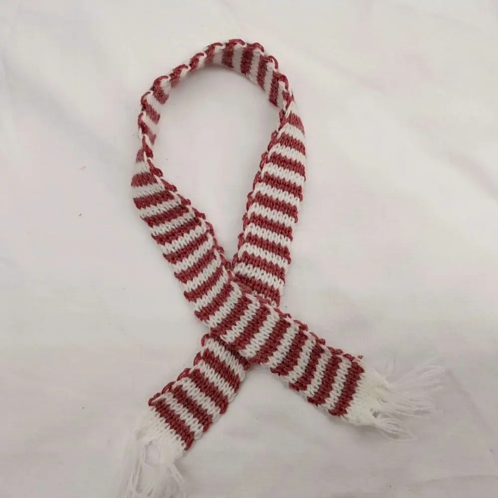 Mehrfarbiger Puppen-Strickschal, Miniatur-Handmake, niedliche Winterschals, Freizeitkleidung, Puppenzubehör für 15–20 cm große Baumwollpuppen – Detail 4