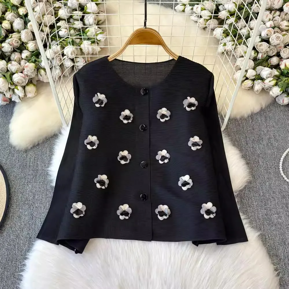 Elegant Appliques Flower Miyake Pleated Shirts Women O-Neck Long Sleeve Fashion All-match Casual Loose Cardigans Chiffon Tops view 3