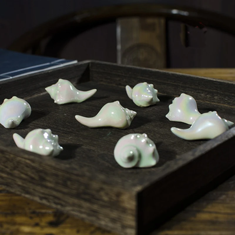 Conch Form Chinesischen Keramik Pinsel Federhalter Kalligraphie Pinsel Rack Stift Halter Rest