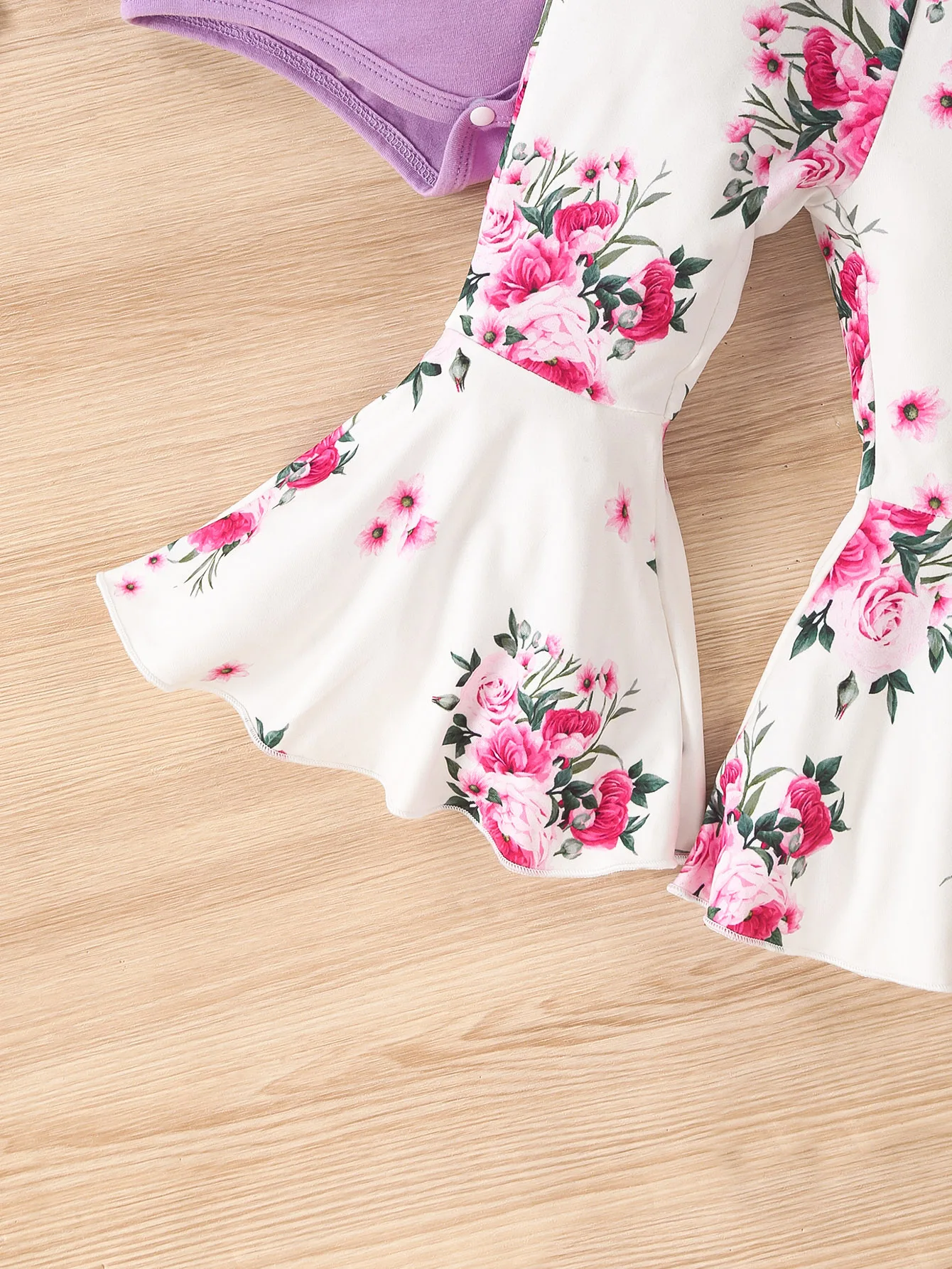 Baby Girl Summer Casual Cute Letter Print Small Flying Sleeve Triangle Top + Floral All-Over Printed Bow Bell Bottoms + Headscarf Three-Piece Set