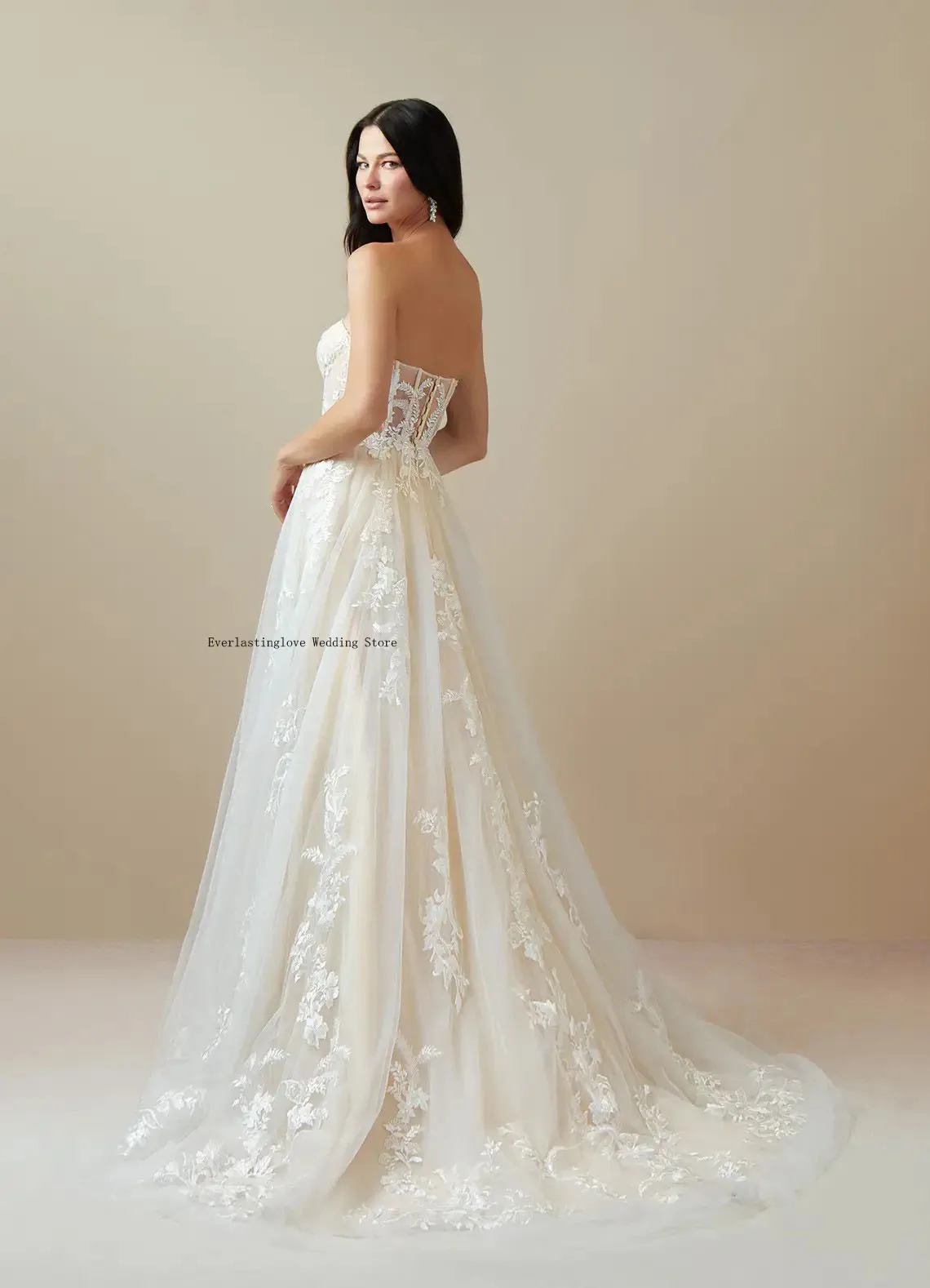 Robe de Mariée Trapèze en Dentelle Élégante avec Appliques en Forme de Cœur, pour Patients Adultes, 2024