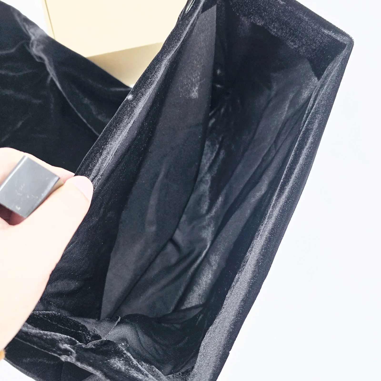 Box Side Bag Magic Tricks- Stage Drop Pouch & Prop Concealment Bag for Magicians Storage Bag Magician Props Accessory