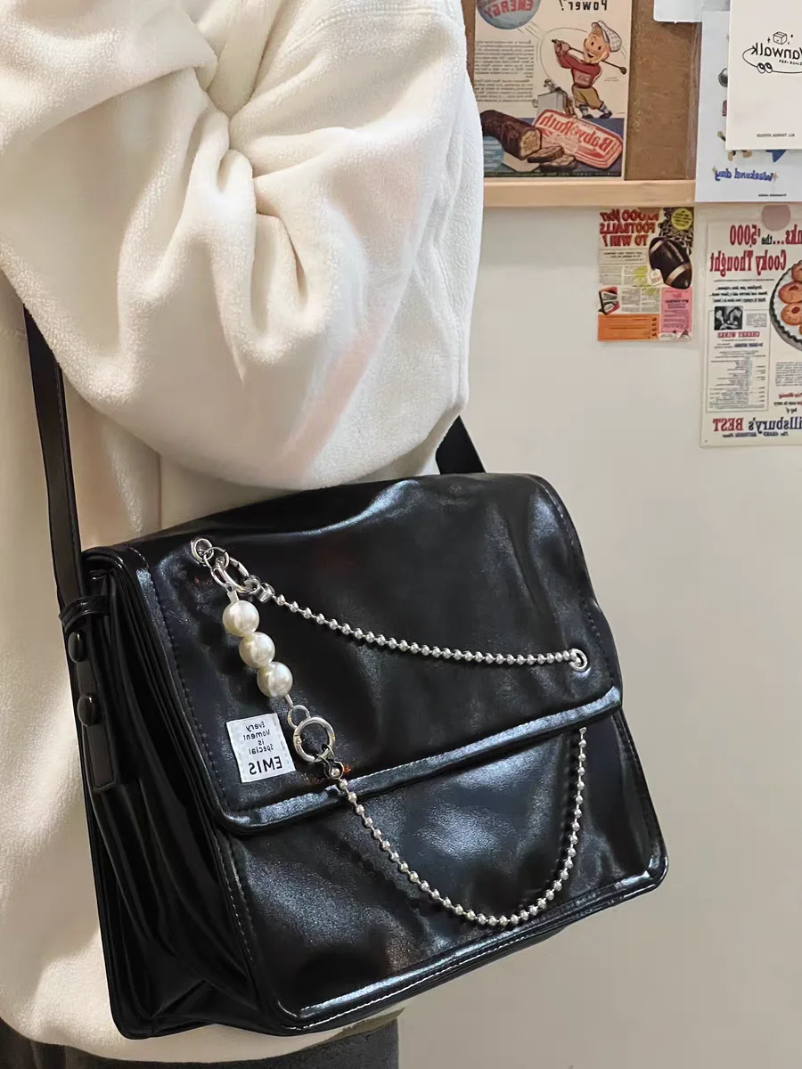 Miyagawa 2023 Pearl Chain Soft Leather Tote Bag Large Capacity Fashion Versatile One Shoulder Oblique Straddle Bag Commuter Bag