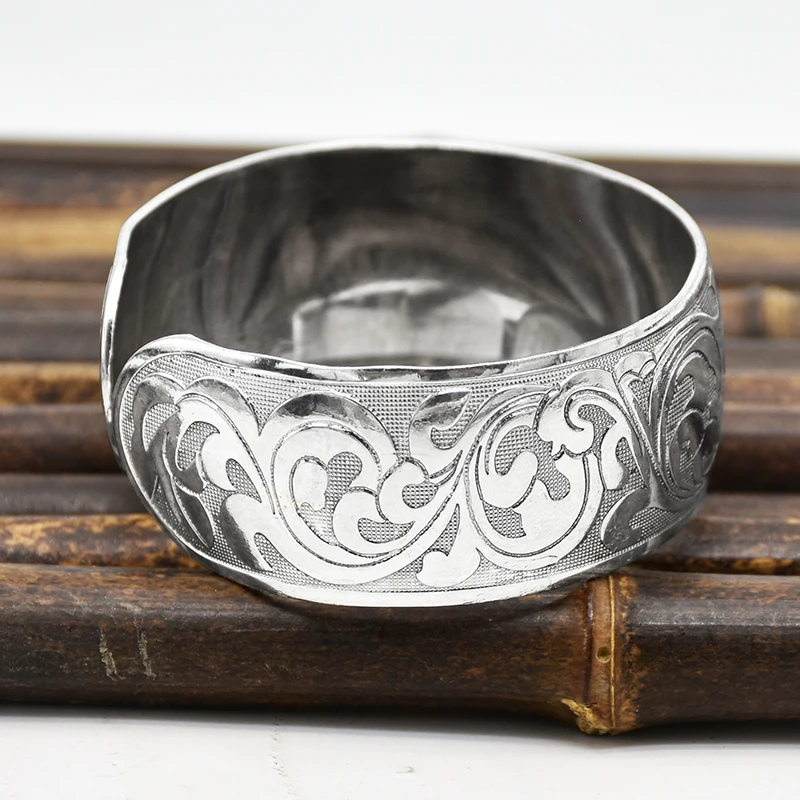 Women Cuff Bracelet Tibetan Silver Fashion Carving Vintage Boho Ethnic Bracelet Exaggerated Wide Bohemian Bracelets Female