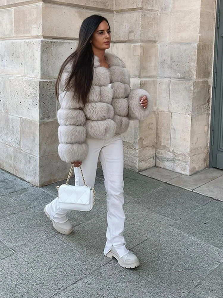 Women's Faux Furry Coat Fashion Autumn Winter Woman Round Neck Short Artificial Fur Jacket Ladies Thick Warm Outerwear 2025 New