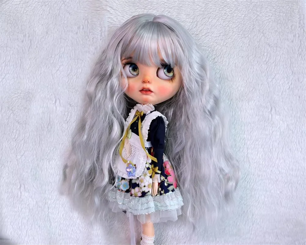 Blythes Doll Wig Suitable for 1/6 BJD Doll 1/3 Fashion New Very Soft Smooth Milk Silk Bangs Small Wave Wig Moon Silver Dark Brow