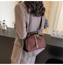 2024 New Suede Women's Bag with High Texture and Aesthetic Value Retro Crossbody Bag Fashionable Versatile Portable Shoulder Bag