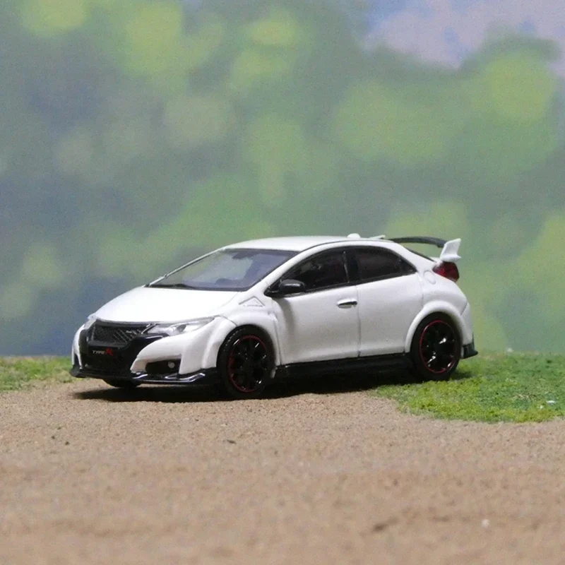 

TW Diecast Alloy 1:64 Scale Civil TypeR FK2 Racing Sports Car Model Adult Classics Toys Souvenir Collection Gifts Static Display