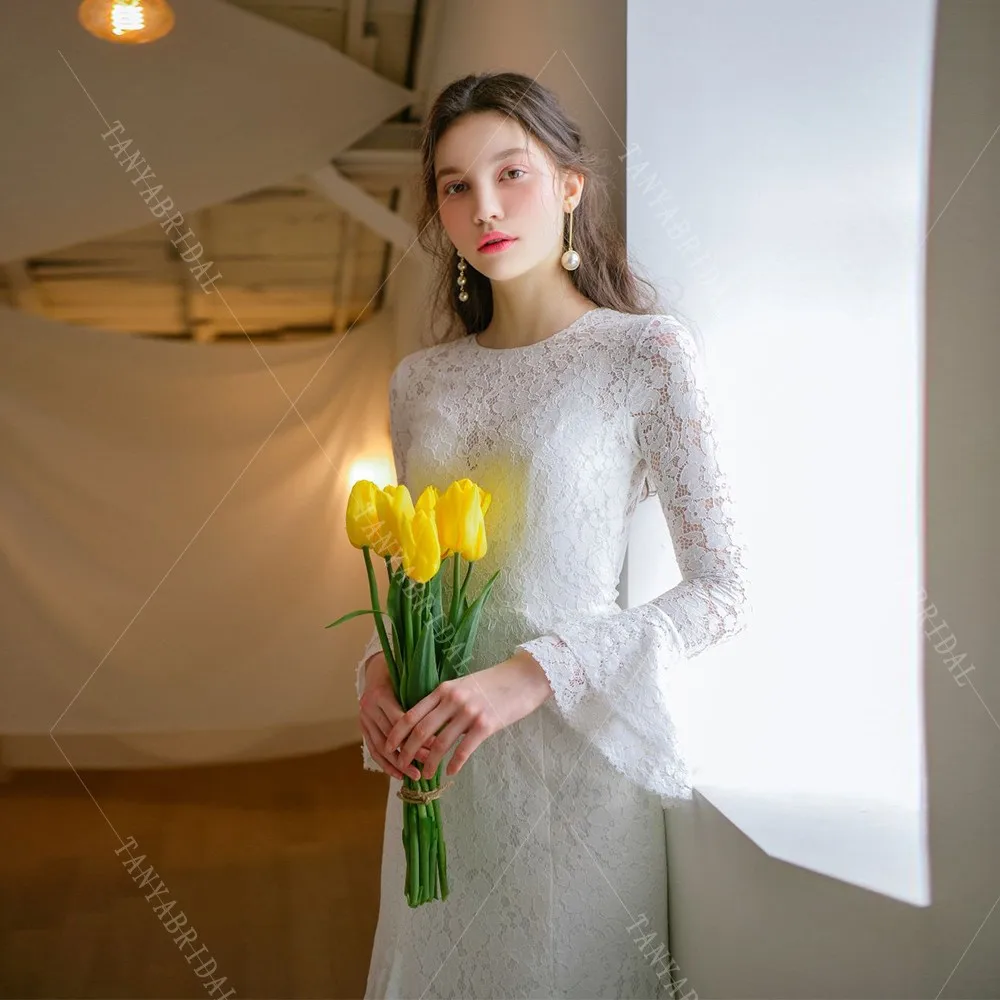 Customized Soft Lace Winter Wedding Dress O Ncek Long Sleeves A Line Sweep Train Bridal Gown Bridal Photoshoot Dress TSWD527