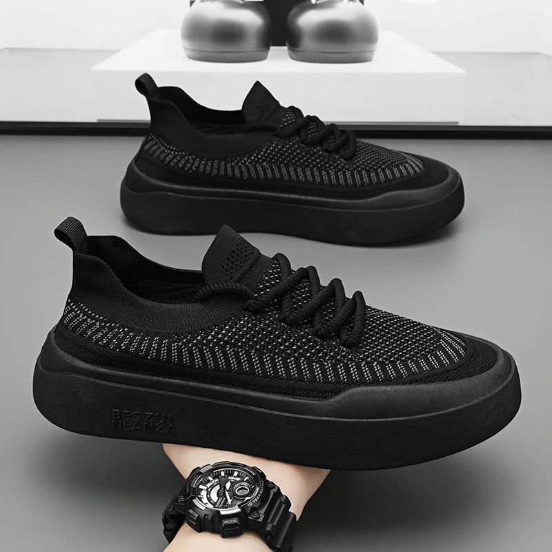 

Summer Men's Casual Shoes Low-top Fly Woven Breathable and Wear-resistant Flat Shoe Outdoor Sports Non-slip Popular Men's Shoe