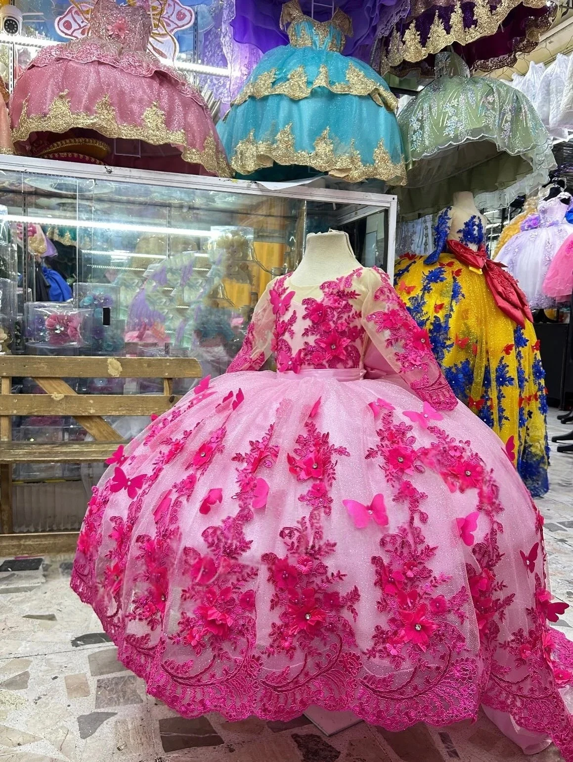 

Custom Flower Girl Dress Wedding Gown Party Dress Sheer Long Sleeve Big Bow 3D Floral Butterfly Appliqué Ball Gown for Girls