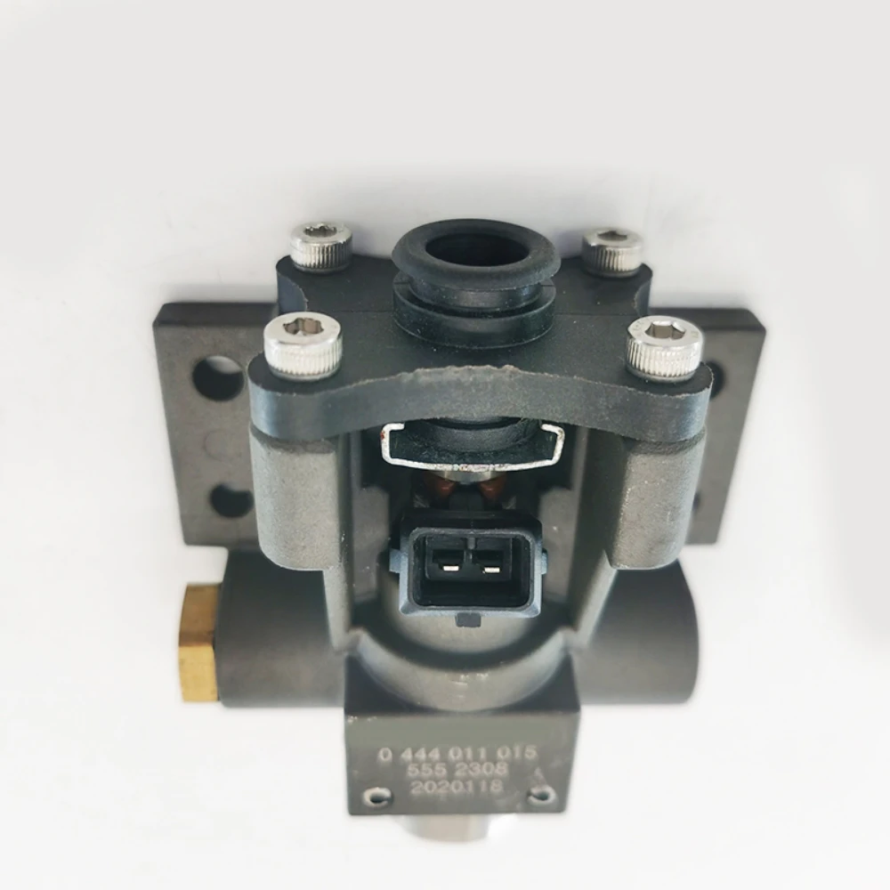 For 2001791 3043278 0444011015 0444011016 Truck Urea Metering Module Urea Metering Valve Fit For SCANIA