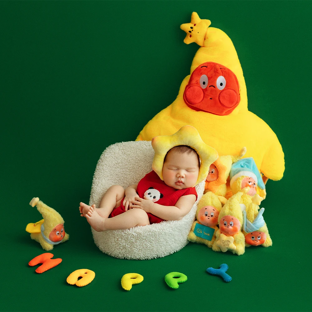 

Lovely Newborn Photography Theme Props Kit Baby Jumpsuit+Kerchief+Star Headband Interesting Stars Plush Dolls Studio Photo Props
