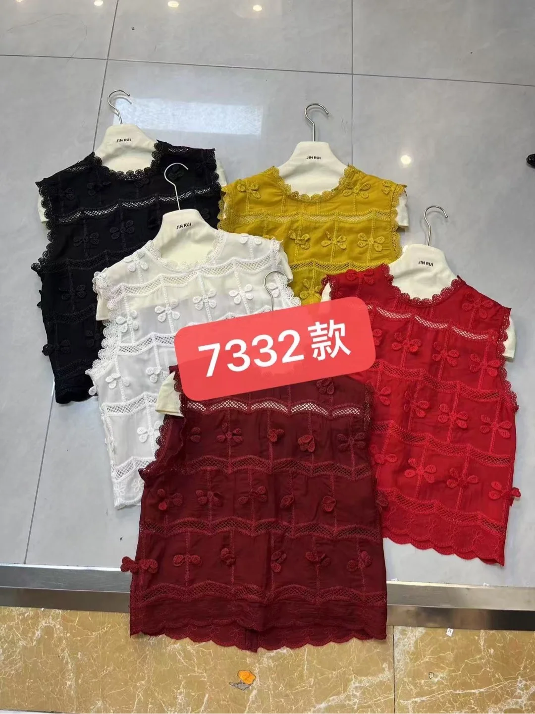 

Новая летняя женская блузка без рукавов с круглым вырезом и вырезами, прямого кроя, в повседневном стиле