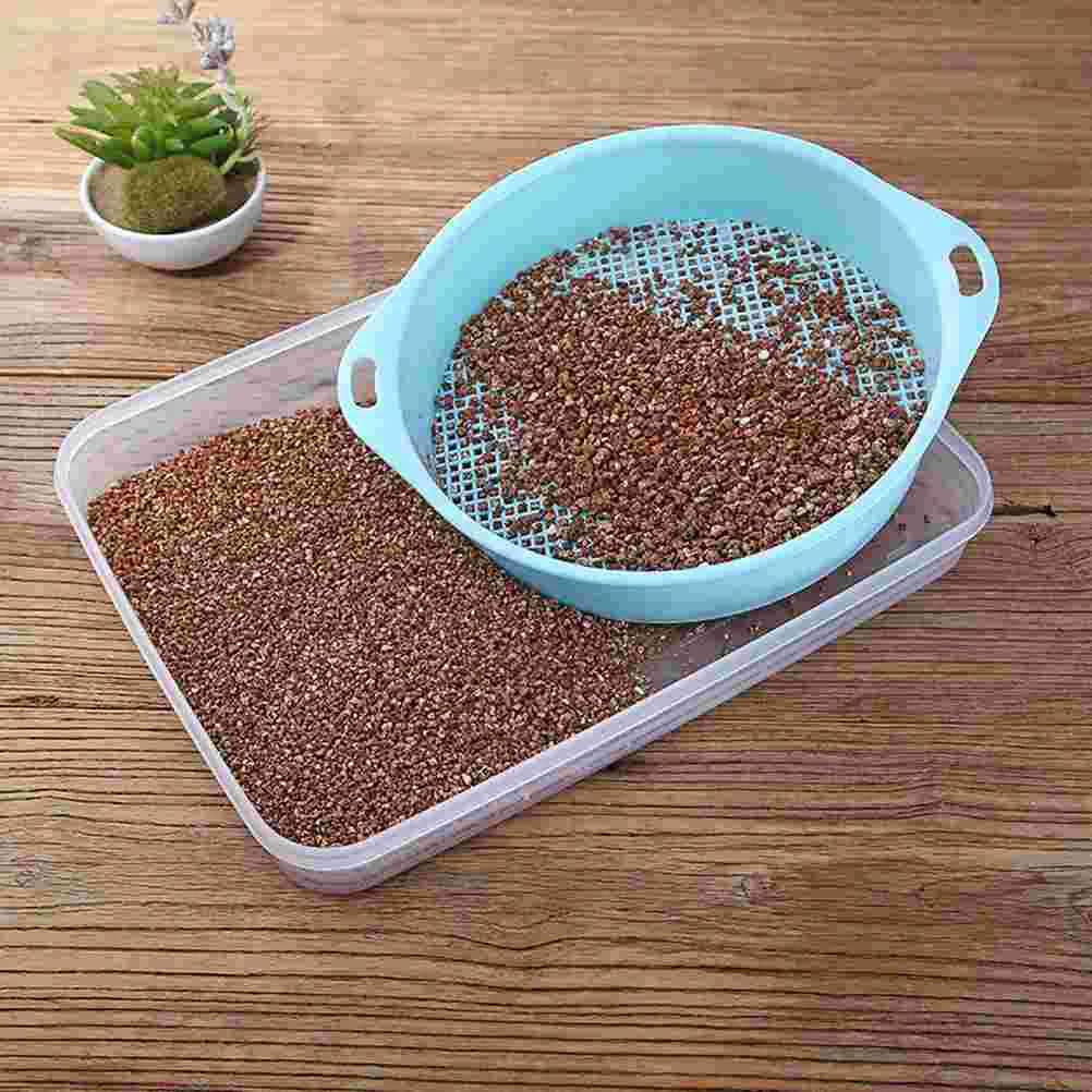 

4 Pcs Plastic Mesh Garden Sieve Household Filter Practical Gardening Tool for Compose Soil Stone (Random Color)