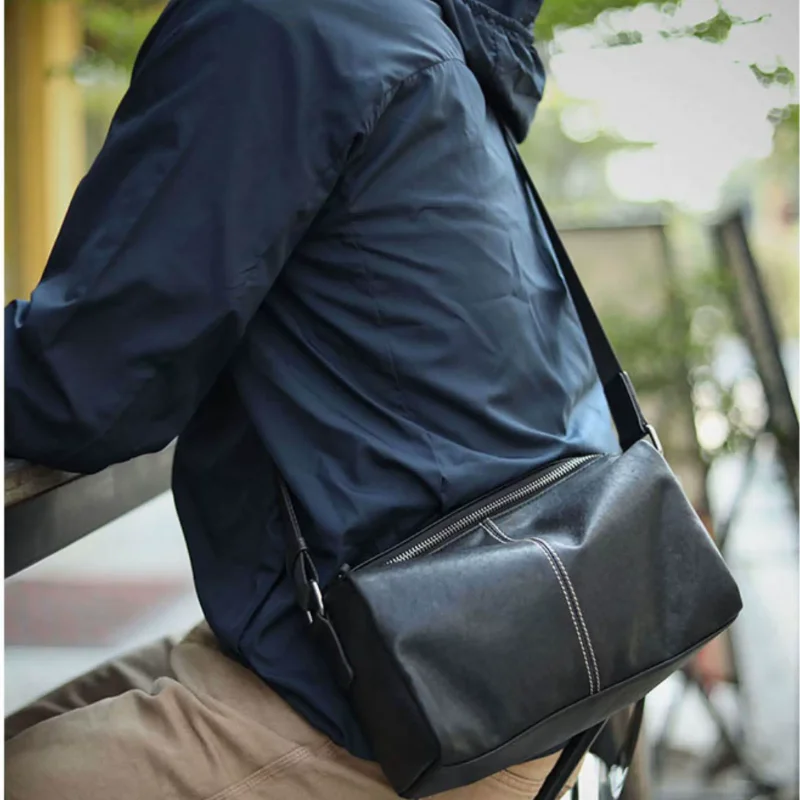 Men's Commuting Single Shoulder Crossbody Bag Vegetable Tanned Cowhide Small Backpack