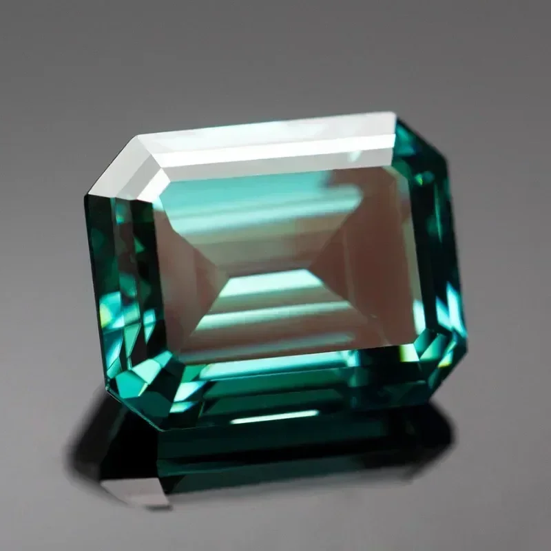 

Wholesale Moissanite Gemstone Natural Color Green Emerald Cut Lab Grown Diamond Charms Woman Advanced Jewelry Making With Certi