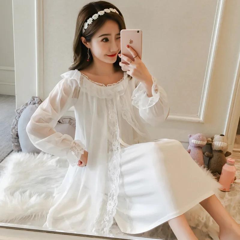 Victorian Vintage Fairy Night Dress Romantic Nightgowns Princess Sleepwear Room Wear Women Long Sleeve Mesh Modal Lace Negligee