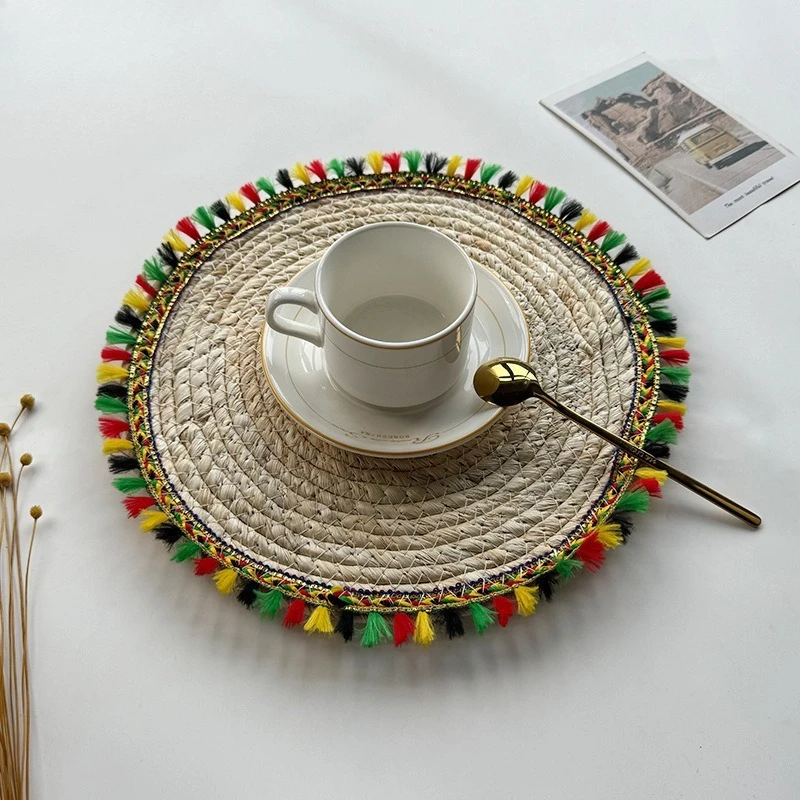 Pastoral style hand-woven placemat, corn skin rope, colored fringed coaster, kitchen mat, characteristic heat insulation mat