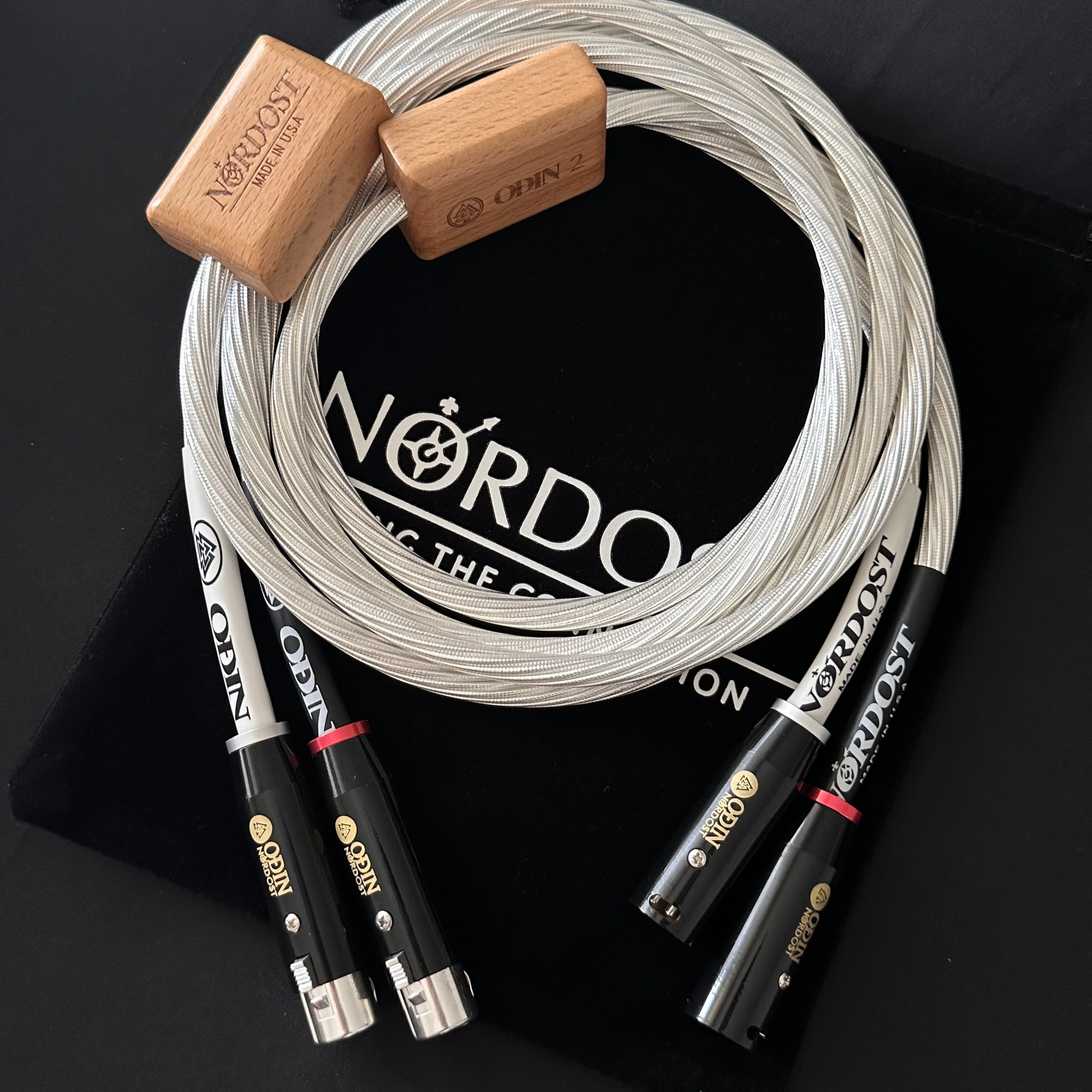 Een Paar Nordost Odin 2 Audiokabel Hifi Xlr Naar Xlr Gebalanceerde Lijn Audiofiele Versterker Mixer Interconnect Draad