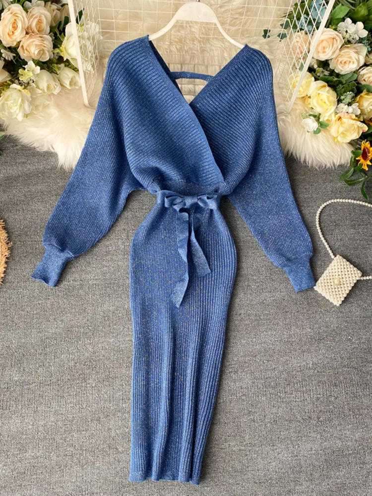 Knitted Vestidos Female Autumn and Winter Fashion Bat Sleeve Temperament V-neck Waist Thin Sexy Midi Dress with Hips KK1121