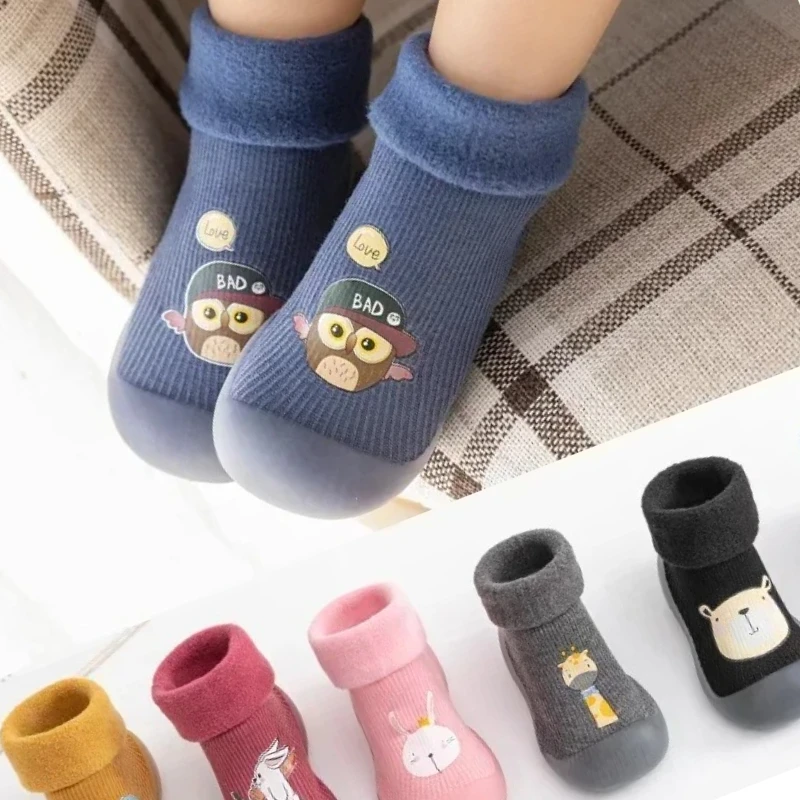 

Children's Shoes for Boys and Girls Toddler Shoes and Socks, Baby Thickened and Velvet Warm High-top Soft-soled Indoor