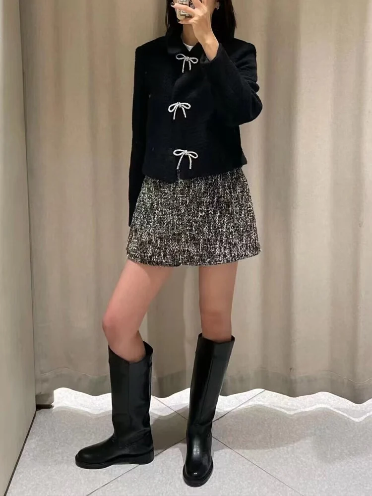 

Новая женская мода в европейском стиле, универсальная темпераментная куртка с бантом и пуговицами, украшенная длинными рукавами и лацканами