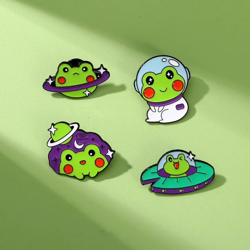 4Pcs/Set Cute Space Frog Series Pins Statement UFO Astronaut Galaxy Frog Enamel Brooches Cheaper Item With Freeshipping