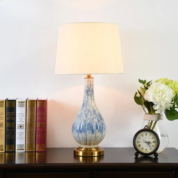 Lámpara de mesa de cambio de horno de cerámica, lámpara de noche para dormitorio, sala de estar, pantalla de tela, lámpara ornamental para hotel