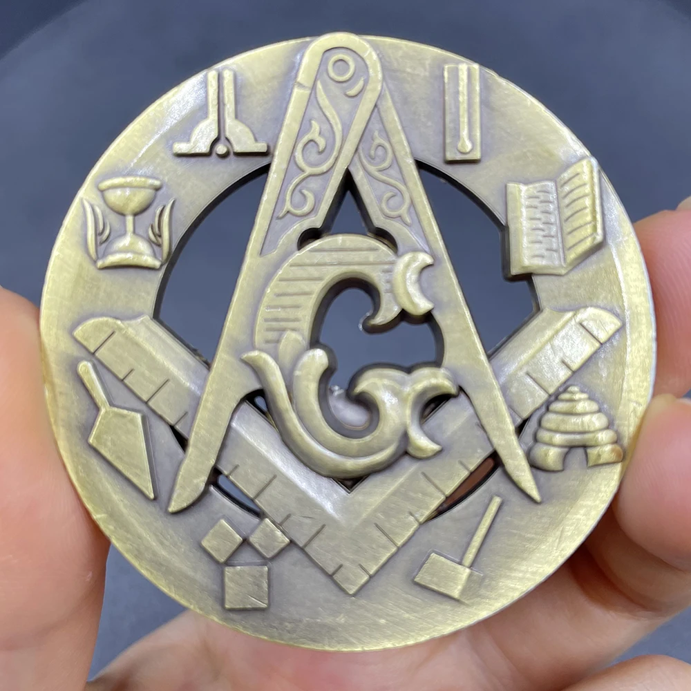 Freemasonry Coin Masonic Freemason Badge Token Free Mason\'s Symbol Bronze Hollow Carving Challenge Coin Collection