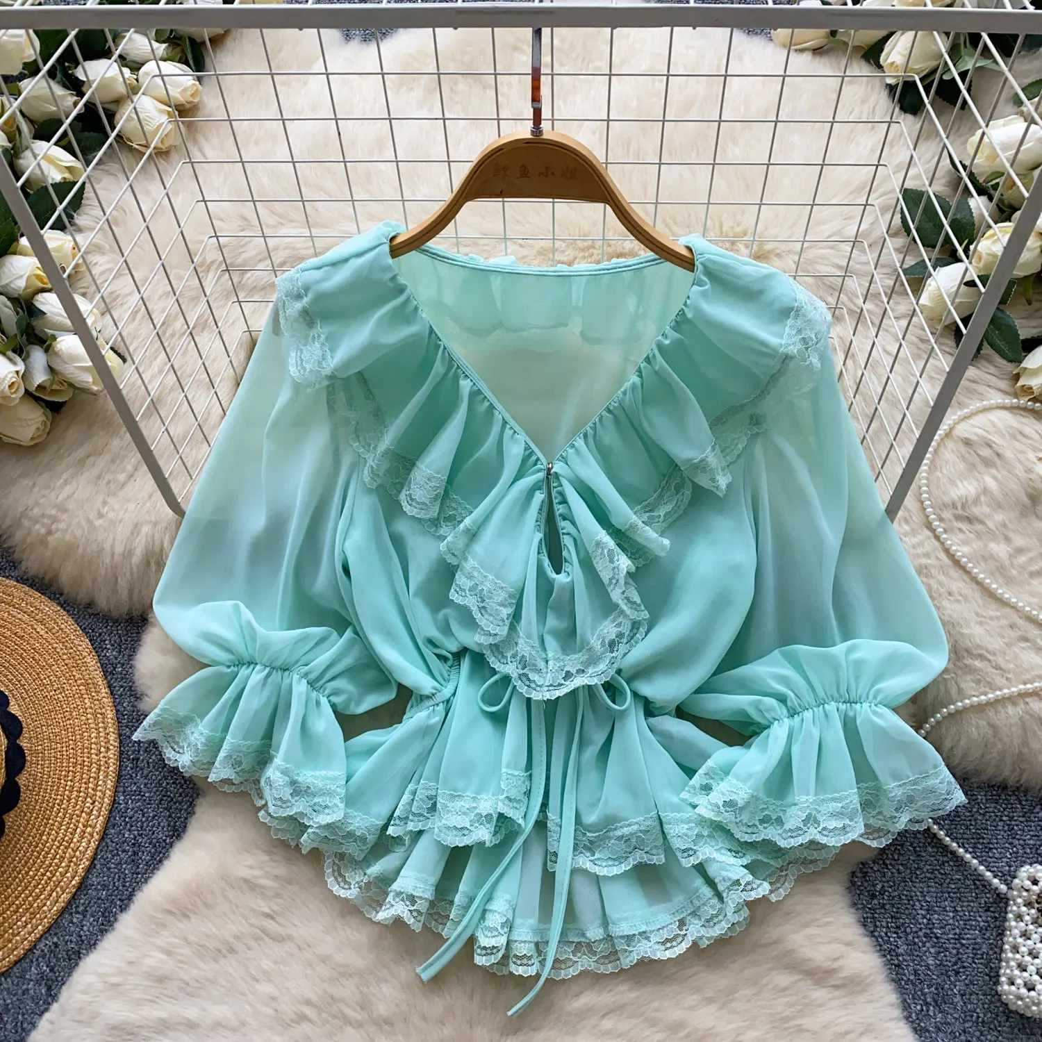 

Women's Lace Blouse EuropeanSummer V-Neck Ruffle Sleeve Shirt Ruffles Fungus Slim Fit Elegant OL Top Female Blusa BL421